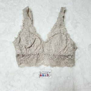 Lace Bralette in Cream
